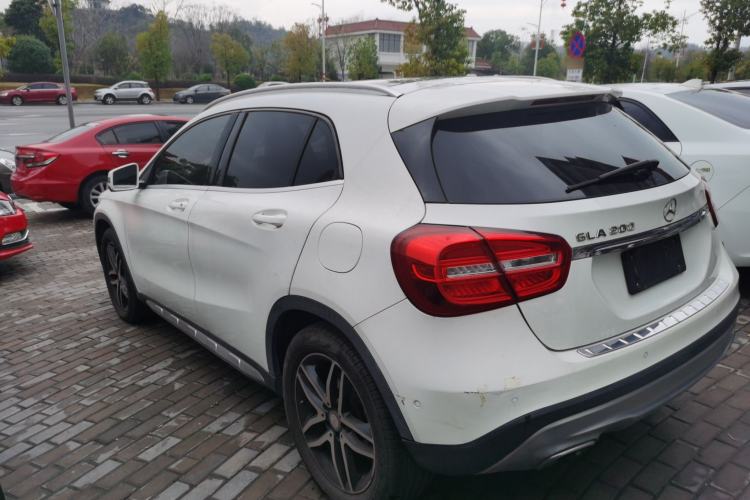 Used Mercedes-Benz GLA 2016 GLA 200 Fashion Model
