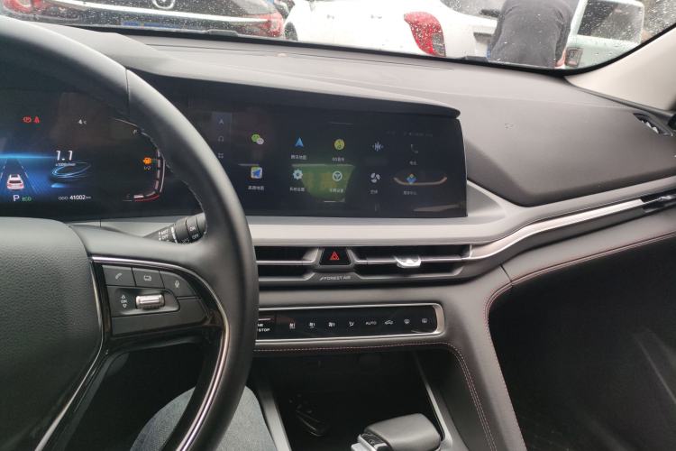 Used Changan CS75 PLUS 2022 Classic Edition 1.5T Automatic Pioneer Model
