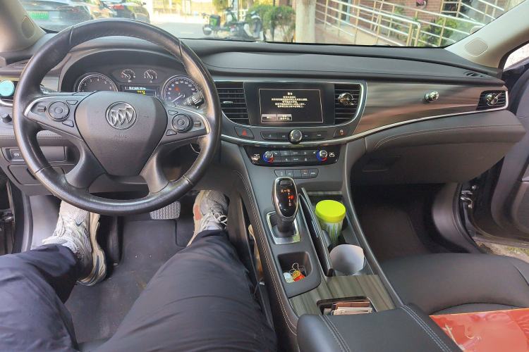 Used Buick LaCrosse 2016 28T Elite Edition
