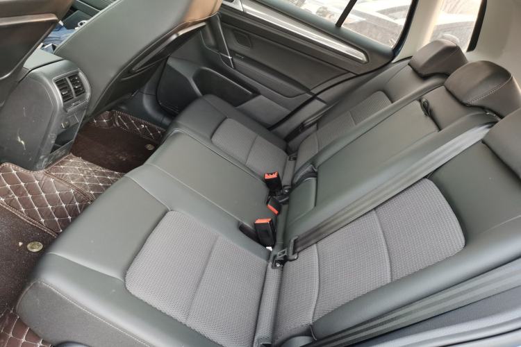 Used Volkswagen Golf Sportsvan 2018 230TSI Automatic Trend Edition