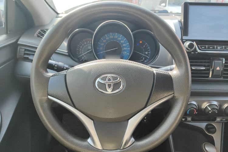Used Toyota YARiS L Zhi Xian 2015 1.5E Automatic Charm Edition