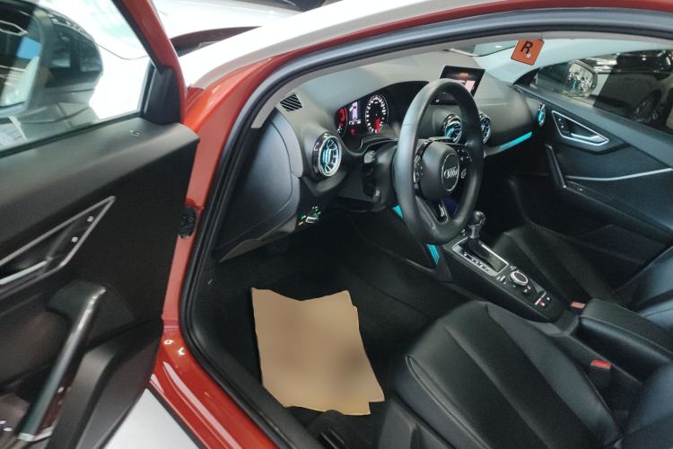 Used Audi Q2L 2018 35 TFSI Launch Exclusive Edition China VI
