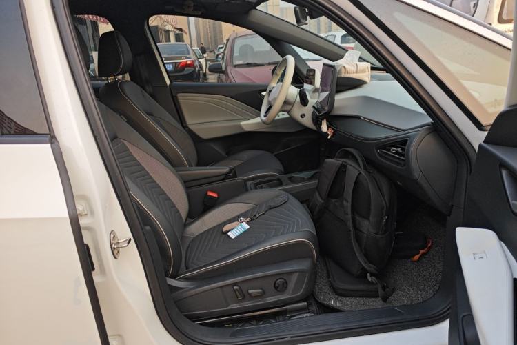 Used Volkswagen ID.3 2025 Smart Model Outstanding Oxygen Edition