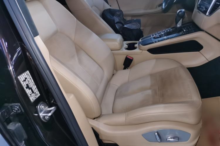 Used Porsche Macan 2017 Macan 2.0T
