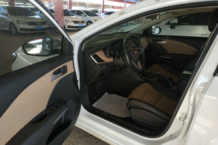 Used Chevrolet Monza 2022 320 Automatic Enjoyment Sunroof Version
