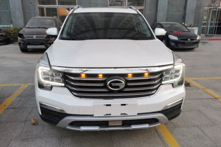 Used GAC Trumpchi GS8 2017 320T Two-Wheel Drive Luxury Smart Connectivity Version (7 Seats)
