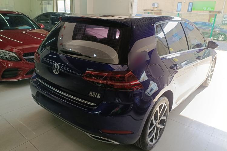 Used Volkswagen Golf 2018 230TSI Automatic Luxury Version
