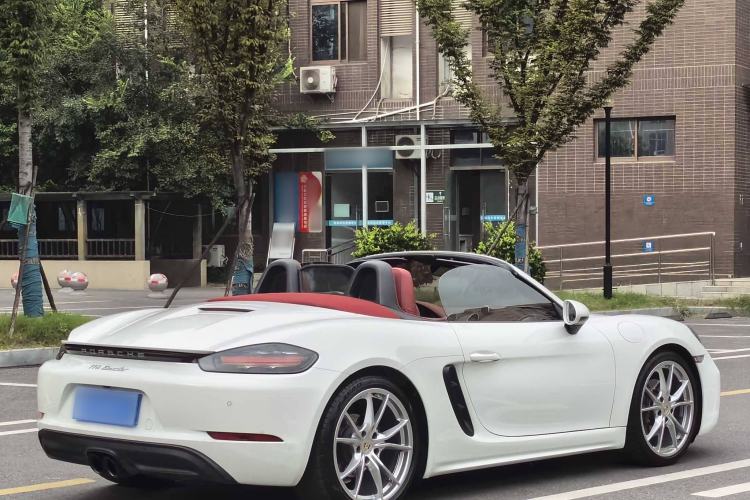 Used Porsche 718 2022 Boxster 2.0T
