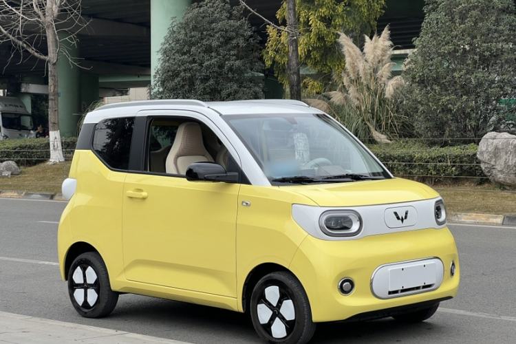 Used Wuling Hongguang MINIEV 2024 3rd Generation 215km Advanced Version