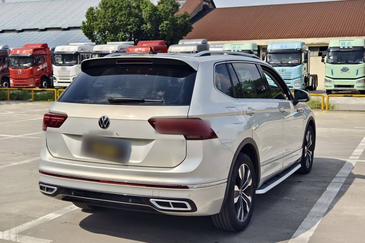 Used Volkswagen Tiguan L 2022 330TSI Automatic Two-Wheel Drive R-Line Enhanced Edition
