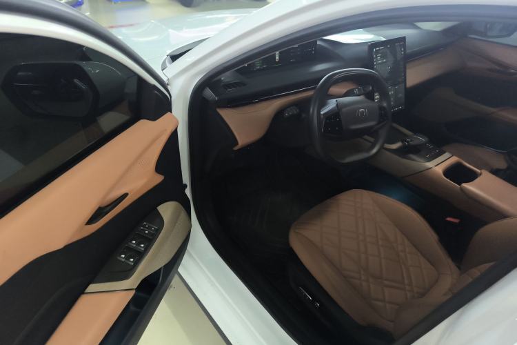 Used  A05 2024 145 Max
