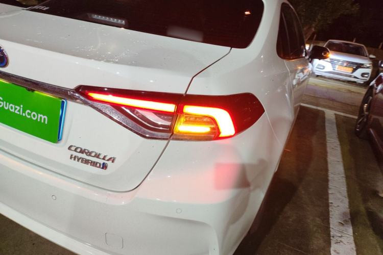 Used Toyota Corolla 2021 Dual-Engine 1.8L E-CVT Pioneer Edition
