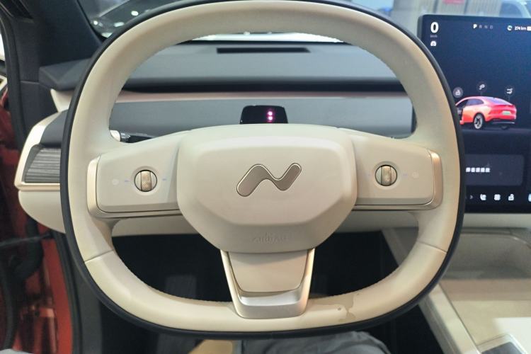 Used ONVO L60 2024 60 kWh Rear-Drive Version