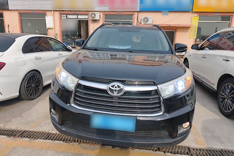Used Toyota Highlander 2015 2.0T Two-Wheel Drive Elite Edition 7 Seats