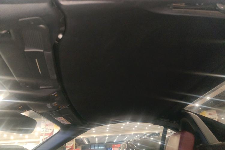 Used Mercedes-Benz SLK-Class 2011 SLK 200 Fashion Model