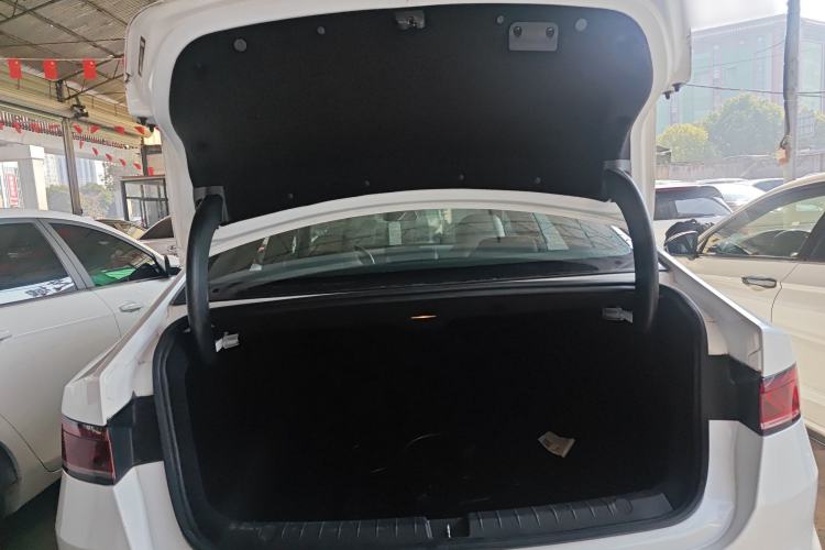 Used BYD Qin PLUS 2021 DM-i 55KM Flagship Model
