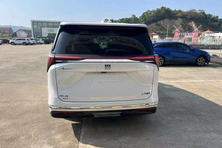 Used Buick GL8 New Energy 2024 Lu Zun Luxury Edition 6-Seater

