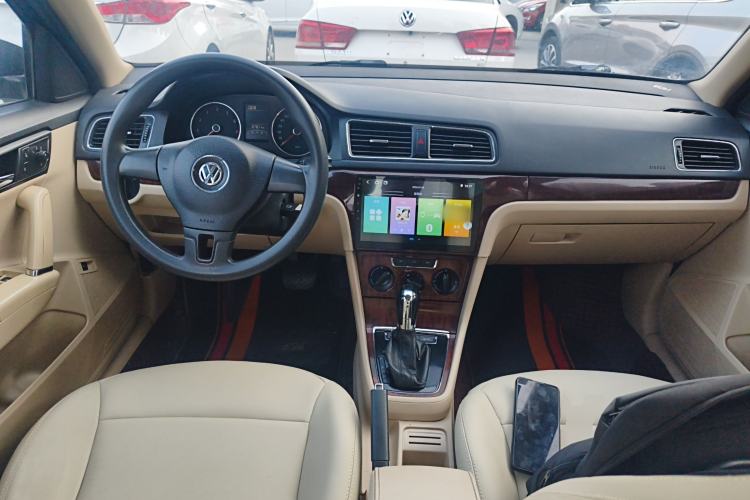 Used Volkswagen Lavida 2013 Restyled Classic 1.6L Automatic Comfort Edition
