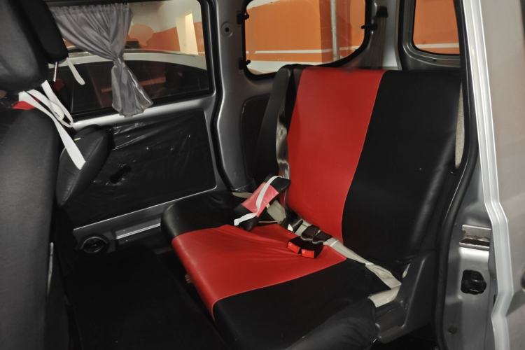 Used Wuling Rongguang S 2021 1.2L Base Model 7-Seater LSI
