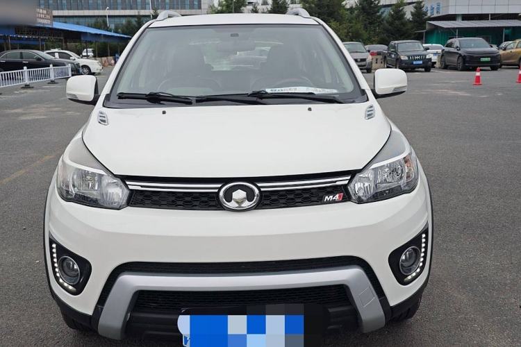 Used Great Wall M4 2014 1.5L manual Comfort trim level
