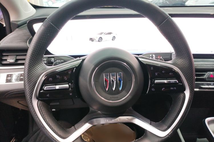 Used Buick LaCrosse 2023 28T Prestige Edition
