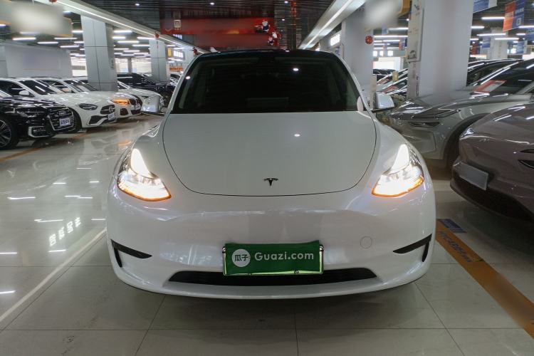 Used Tesla Model Y 2022 Rear-Wheel-Drive Version