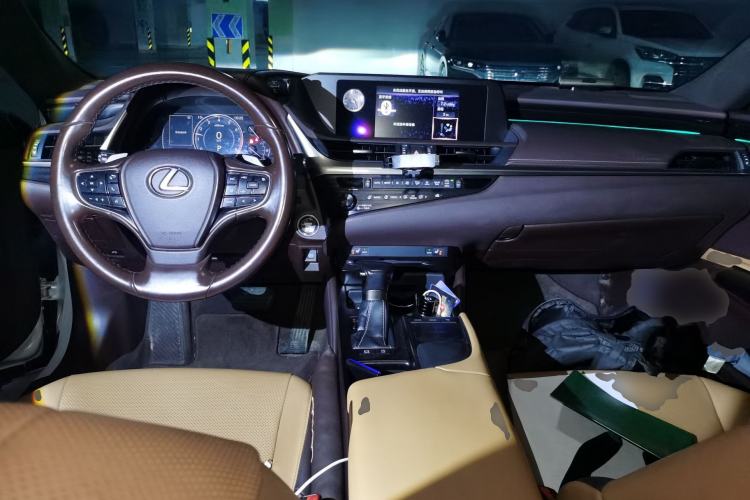 Used Lexus ES 2020 200 Excellence Edition