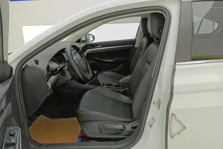 Used Volkswagen Bora 2021 1.5L Manual Fashion Smart Connect Edition
