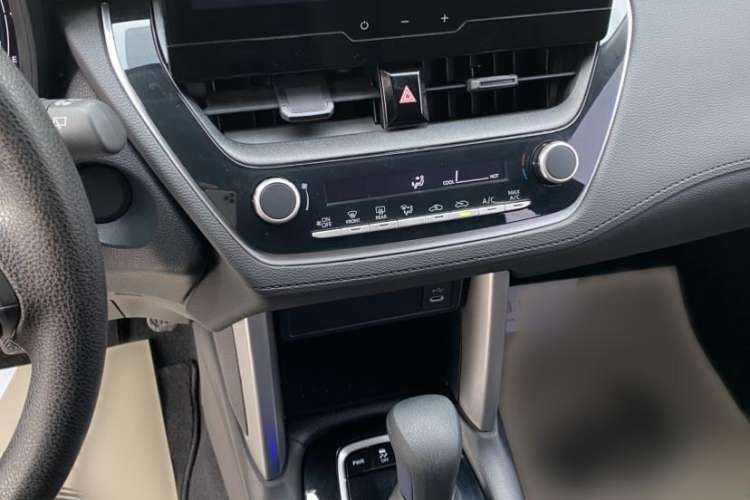 Used Toyota FRONTLANDER 2023 2.0L CVT Elite Edition
