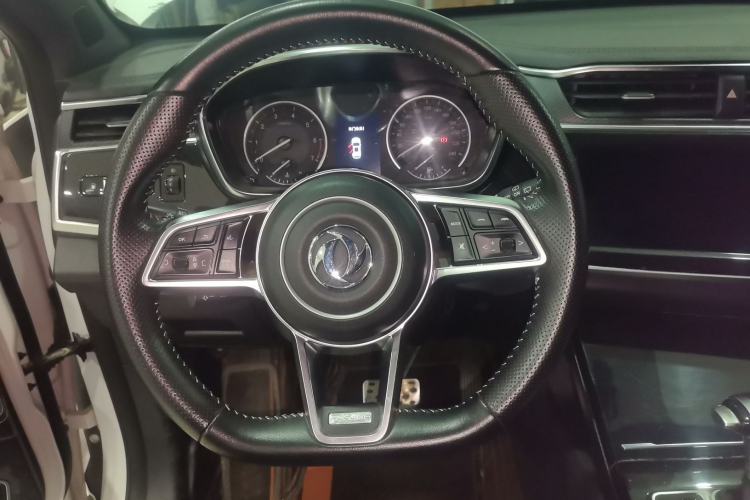 Used Dongfeng Fengon ix5 2019 220T CVT ZhiShang Trim China V Standard
