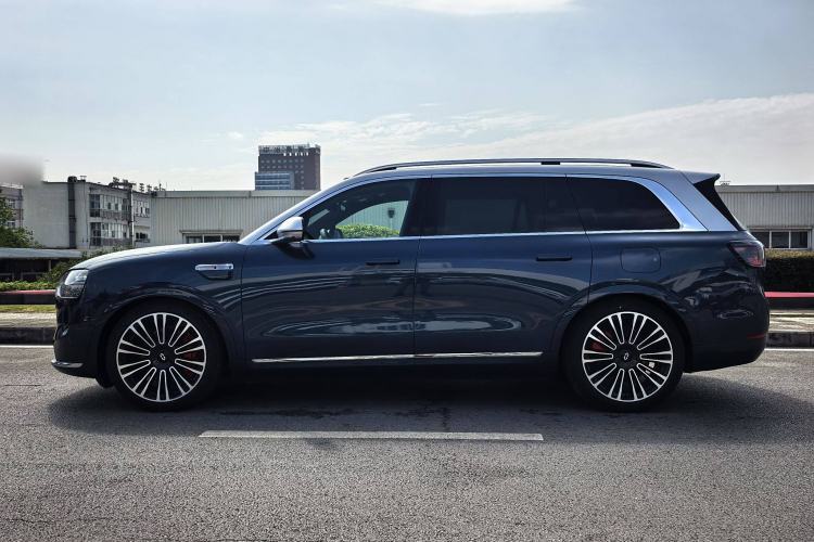 Used Hima AITO M9 2025 All-Electric Ultra Version 100 kWh 5-Seater Model
