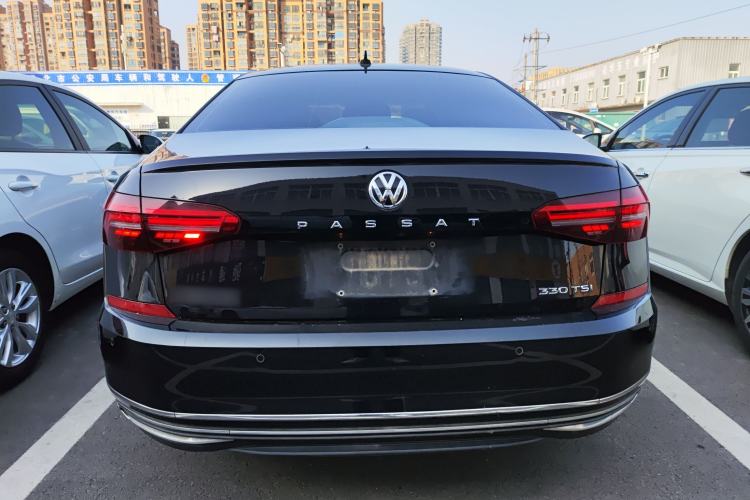 Used Volkswagen Passat 2019 330TSI Elite Edition China VI
