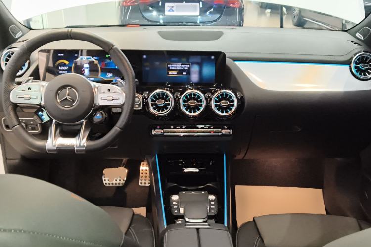 Used Mercedes-Benz GLA AMG 2023 AMG GLA 35 4MATIC
