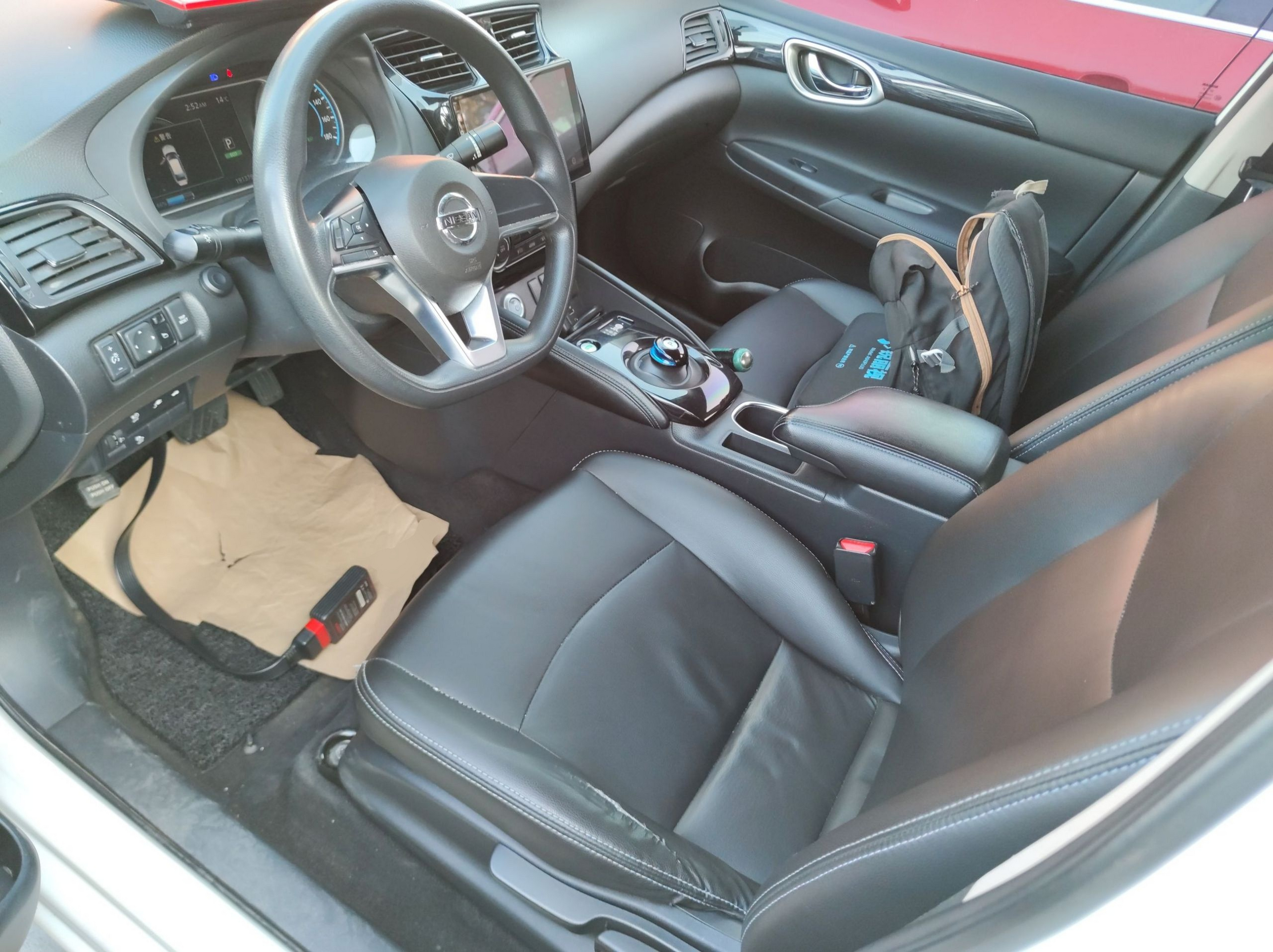 Переднее сиденье в автомобиле