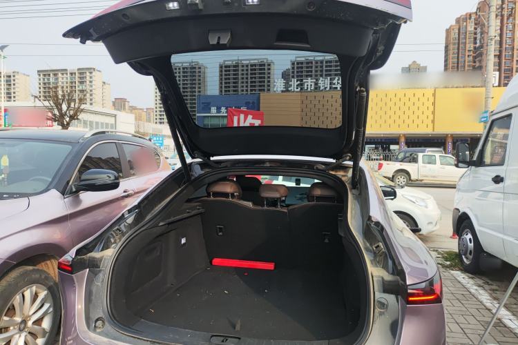 Used  A07 2025 All-Electric "Real Bargain" 525 Luxury Model