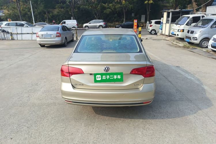 Used Volkswagen Bora 2016 1.6L Automatic Comfort Model
