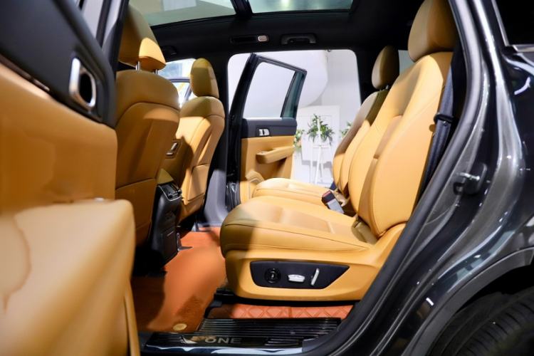 Used Li Auto ONE 2021 Extended-Range 6-Seater Version
