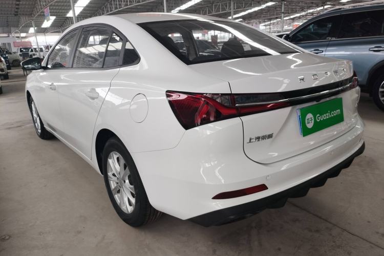 Used Roewe i5 2023 1.5L Manual Comfort Edition
