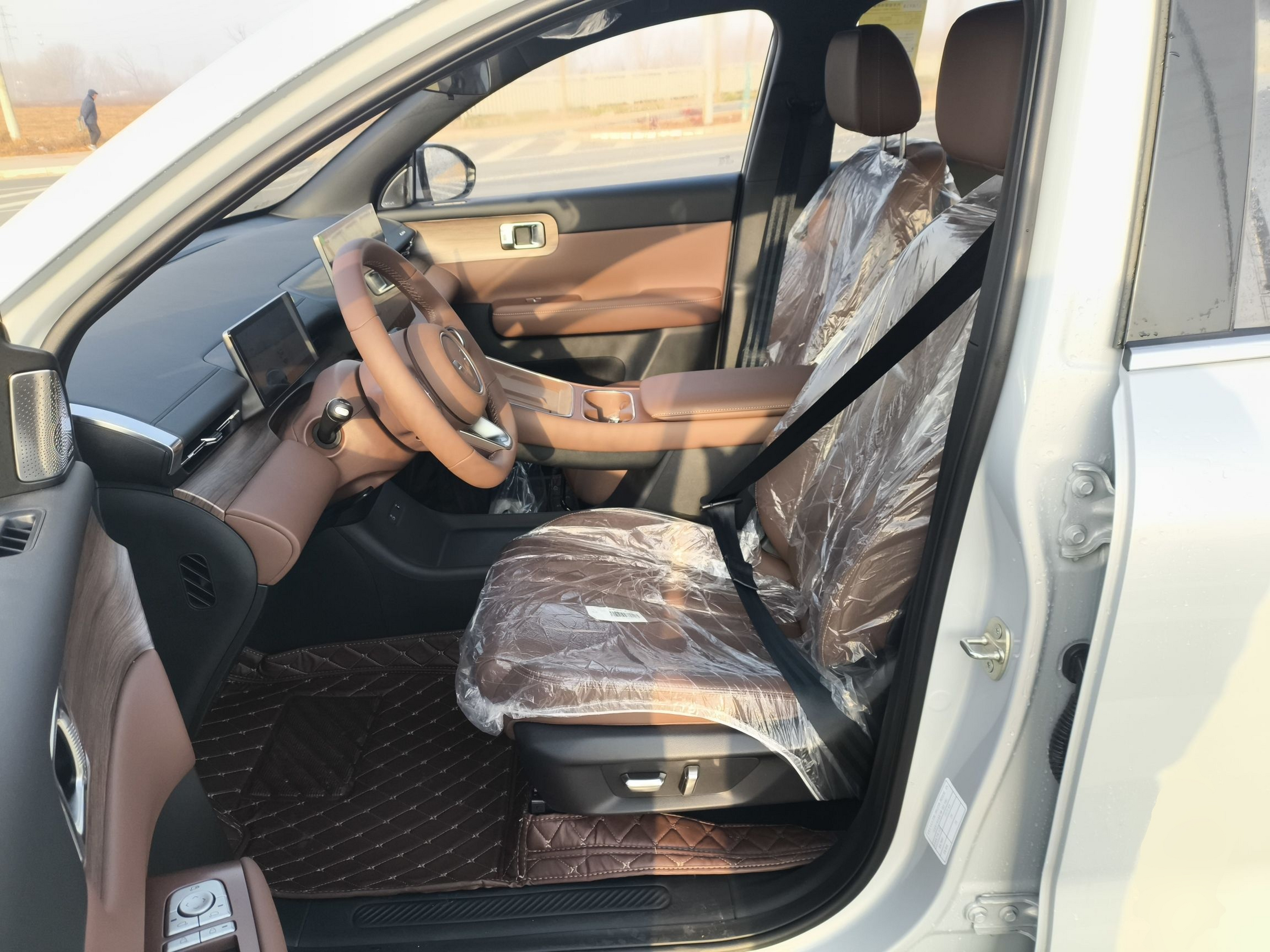 Переднее сиденье в автомобиле