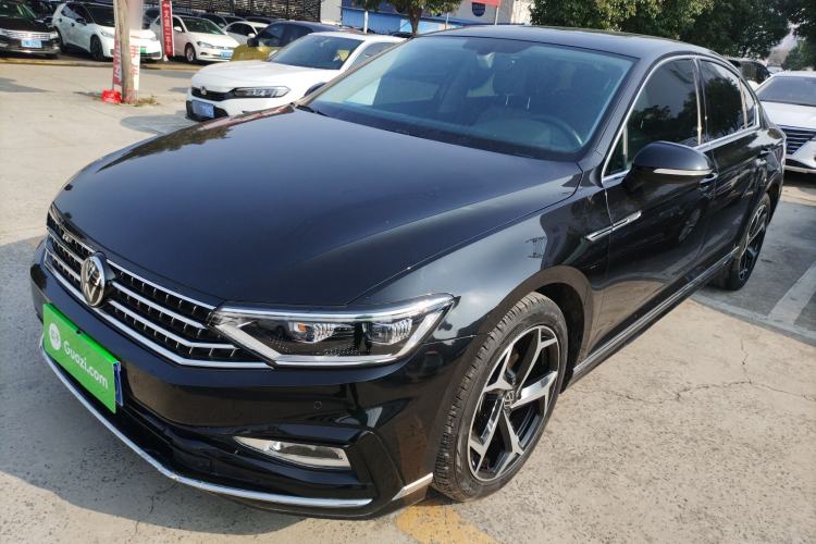 Used Volkswagen Magotan 2023 2 Million Units Limited Edition 330TSI DSG Leading Version