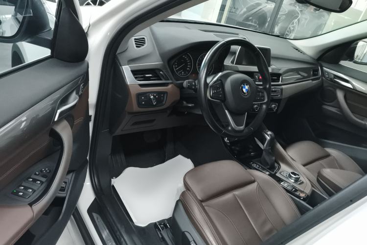 Used BMW X1 2018 xDrive20Li Luxury Edition
