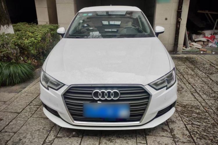 Used Audi A3 2018 30th Anniversary Edition Sportback 35 TFSI Ambition Model
