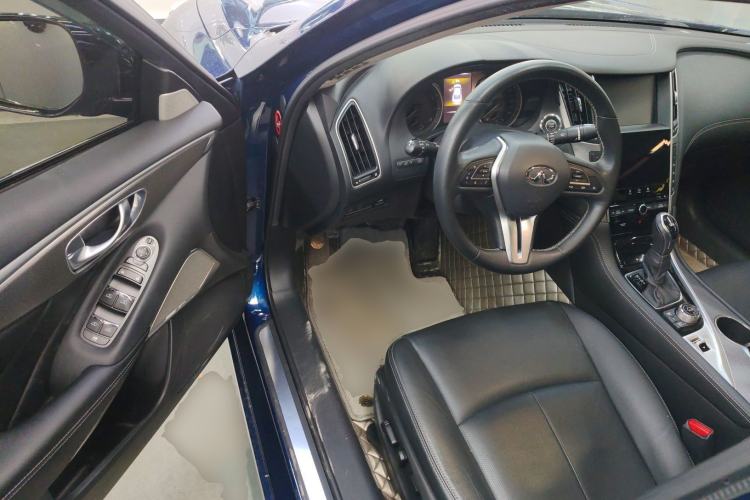 Used Infiniti Q50L 2018 2.0T Enjoyment Edition China V standard
