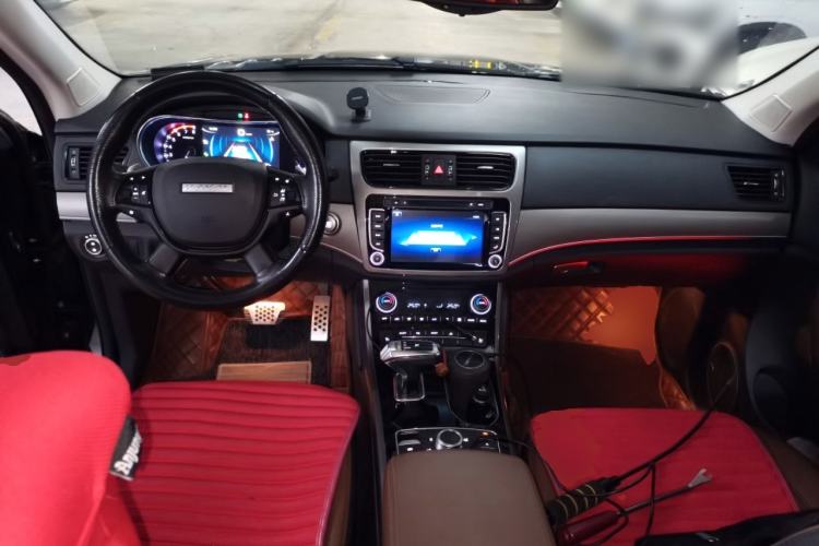 Used Haval H8 2017 2.0T Gasoline 4x4 Smart Enjoyment Version