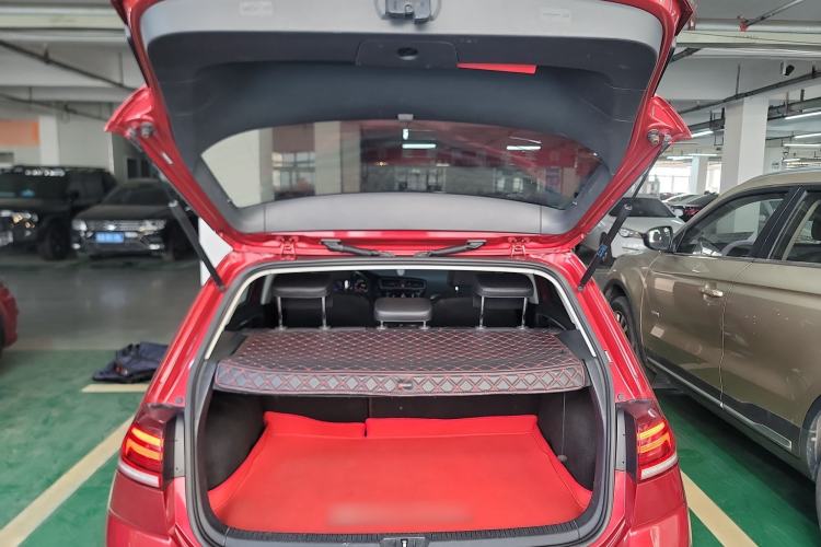 Used Volkswagen Golf 2018 230TSI Automatic Comfort Model