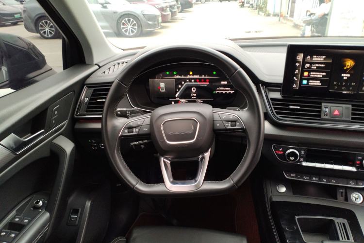 Used Audi Q5L 2022 40T Luxury Dynamic Model