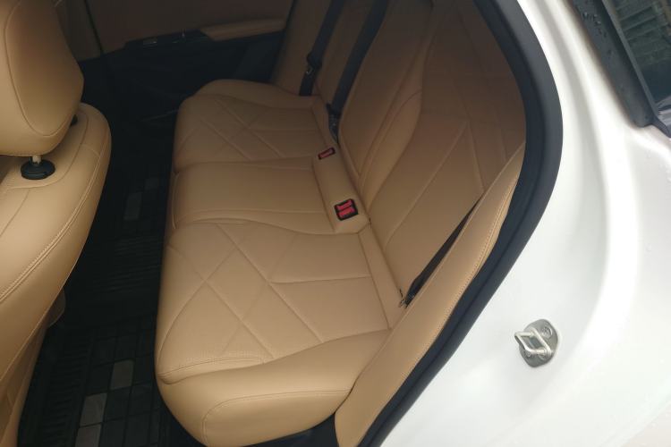 Used  L6 2023 125km MAX