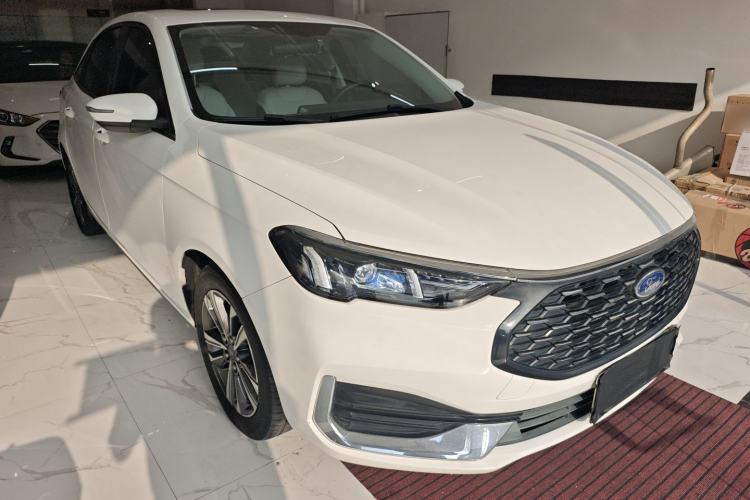 Used Ford Escort 2021 1.5L Automatic Diamond Edition
