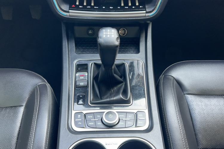 Used Zotye T700 2017 1.8T Manual Luxury Model
