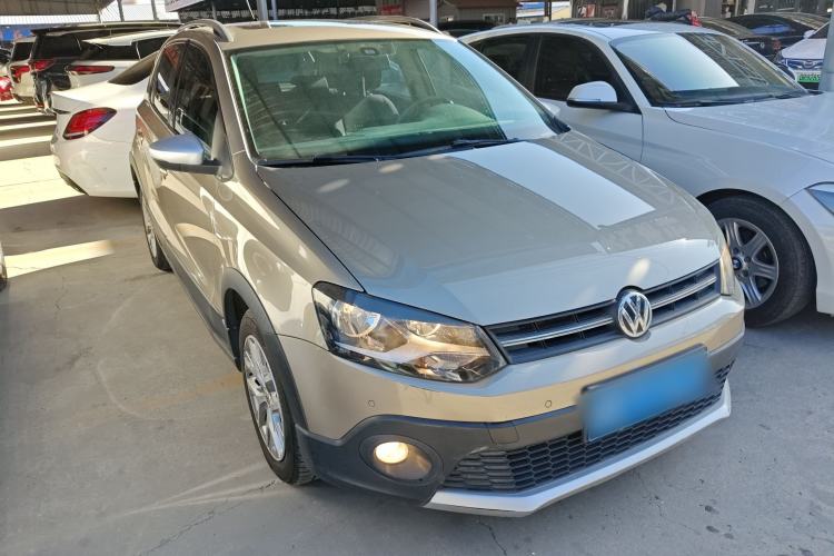 Used Volkswagen Polo 2014 1.6L Cross Polo Automatic